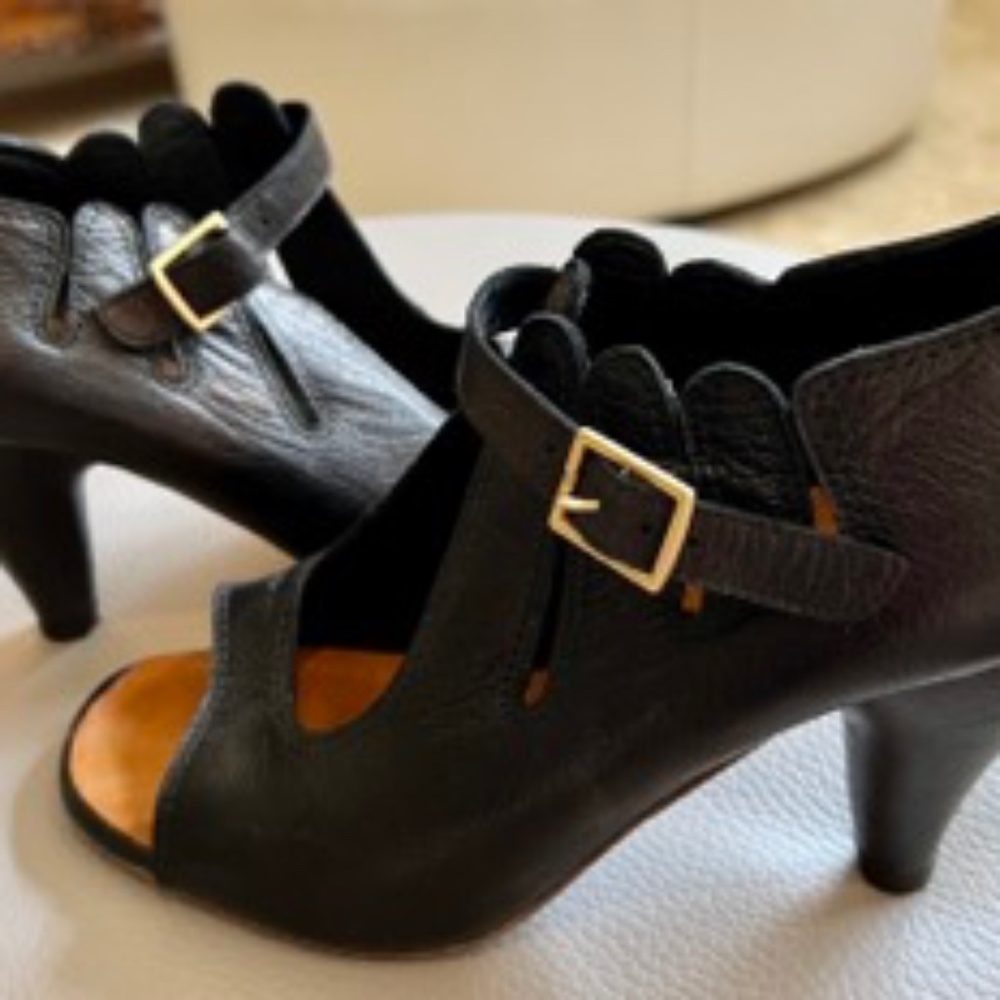 Chie Mihara Designer Heels @ Discount